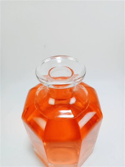 475ml Prismatic Glass Bottle For Vodka
